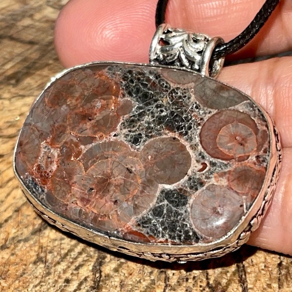 Peanut Obsidian Perlite Pendant 1 1/2”x 1 1/2” - Picture 13 of 17